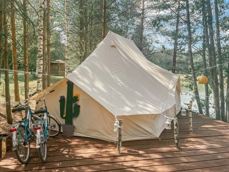 Глэмпинг Мексика в арт-усадьбе Веретьево