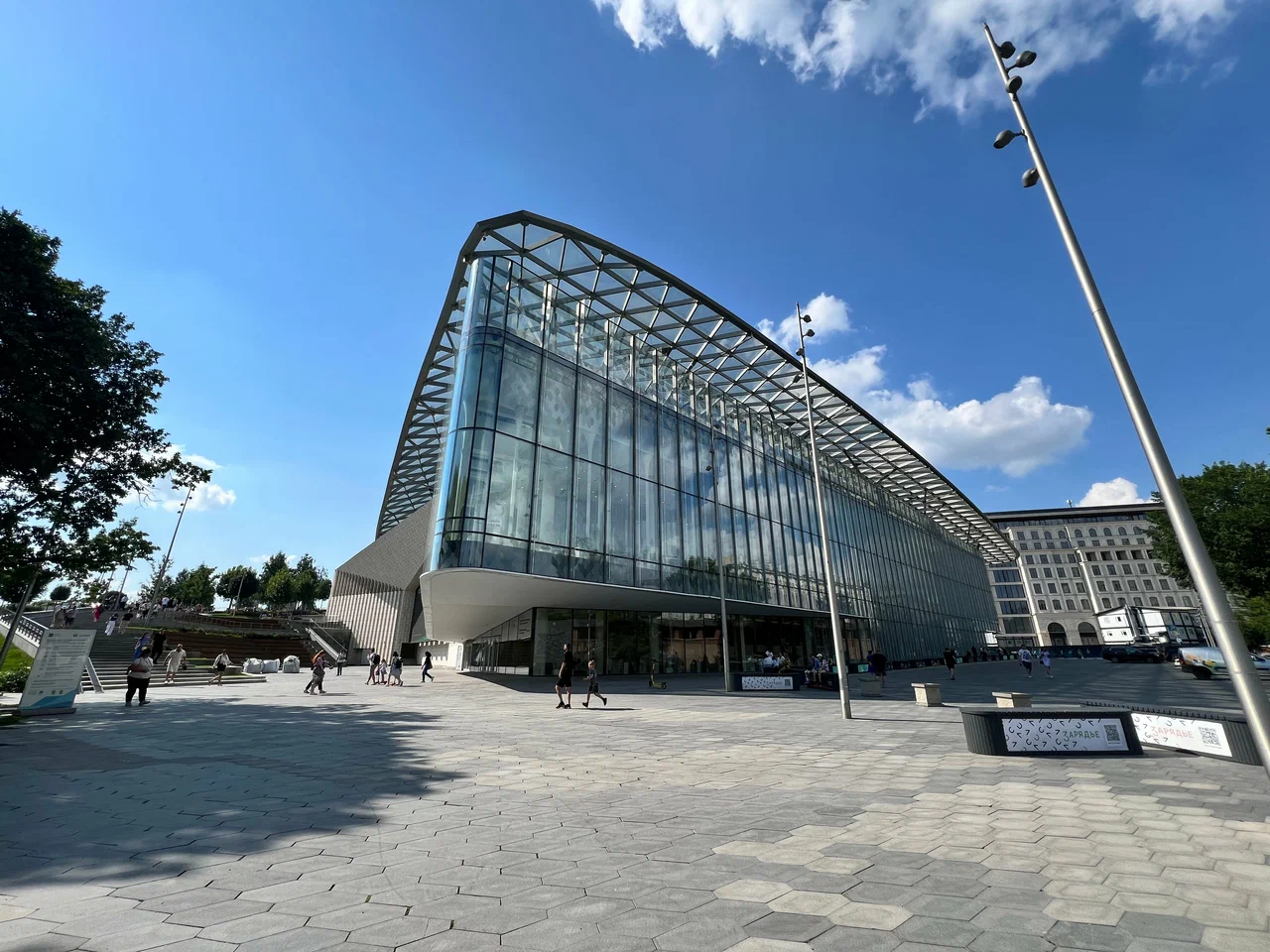 Московский концертный зал Зарядье