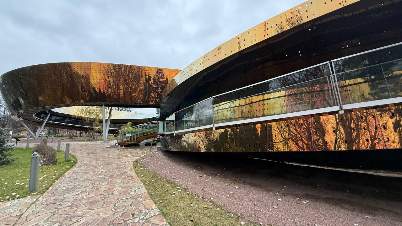 Лента Мёбиуса